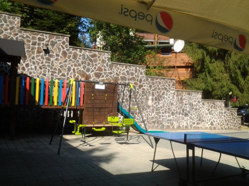 Fatrapark 1 U Sovicky Studio, Kuchynka, Kupelna,S Balkonom Gratis Parkovanie V Podzemnej Garazi 루좀베로크 외부 사진